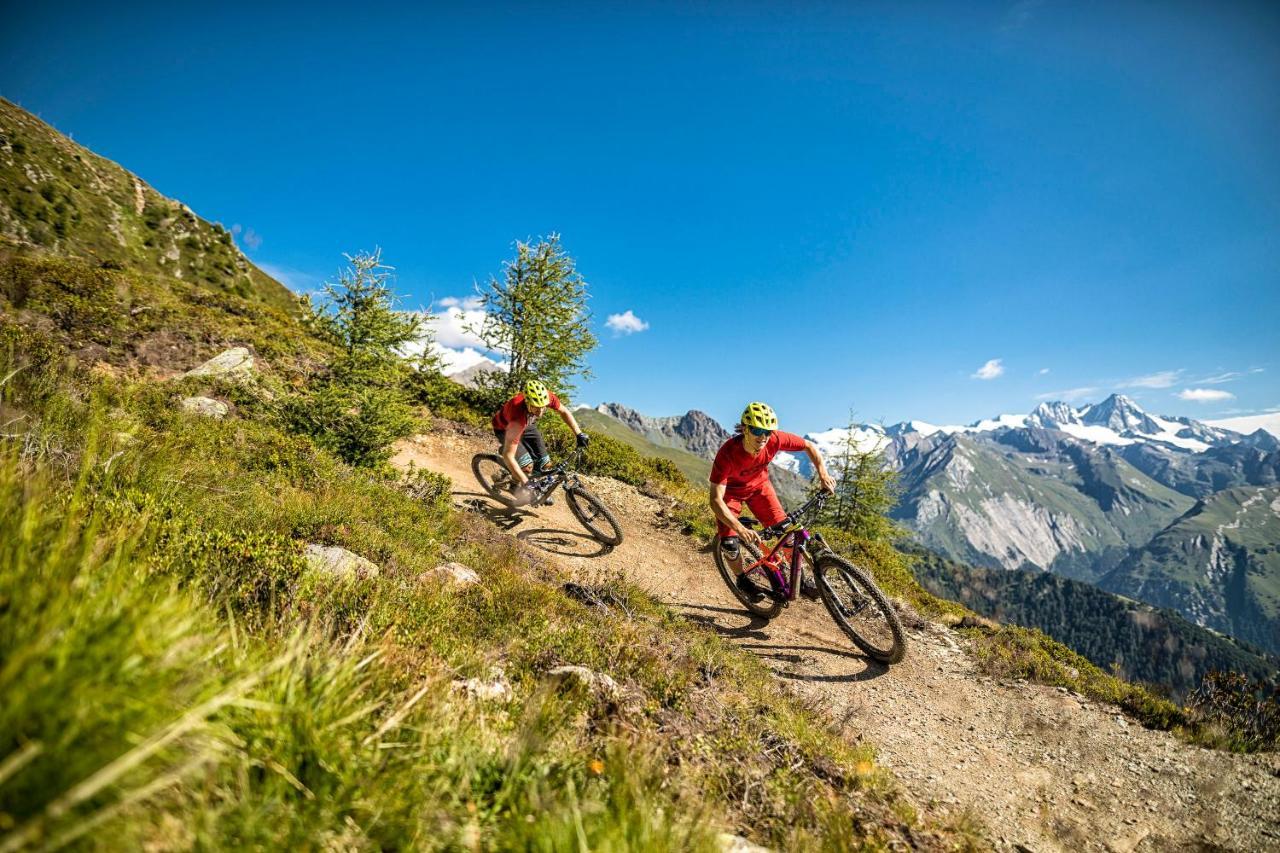 Alpenparks Montana Apartments Matrei in Osttirol Exterior foto