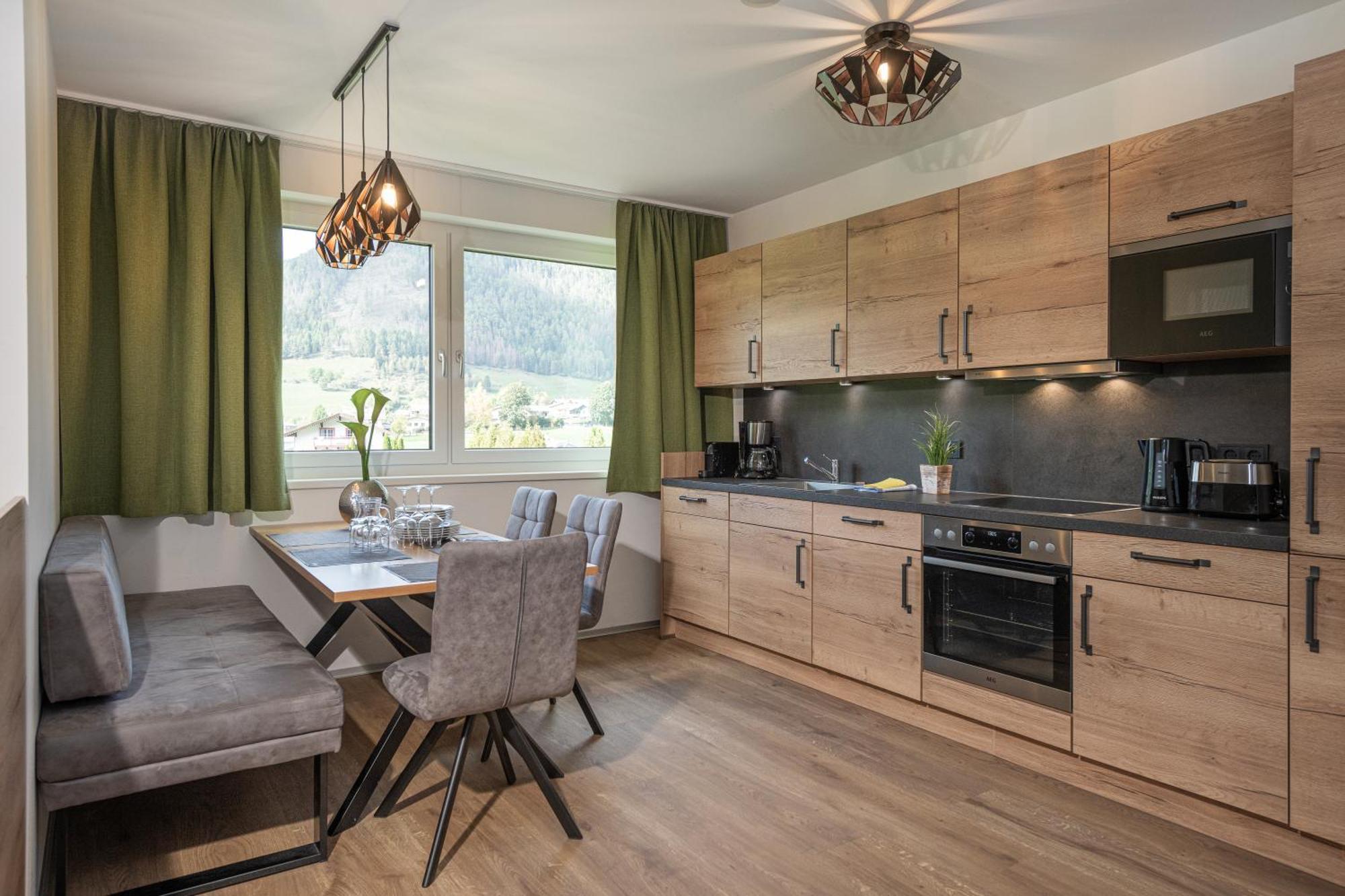 Alpenparks Montana Apartments Matrei in Osttirol Exterior foto